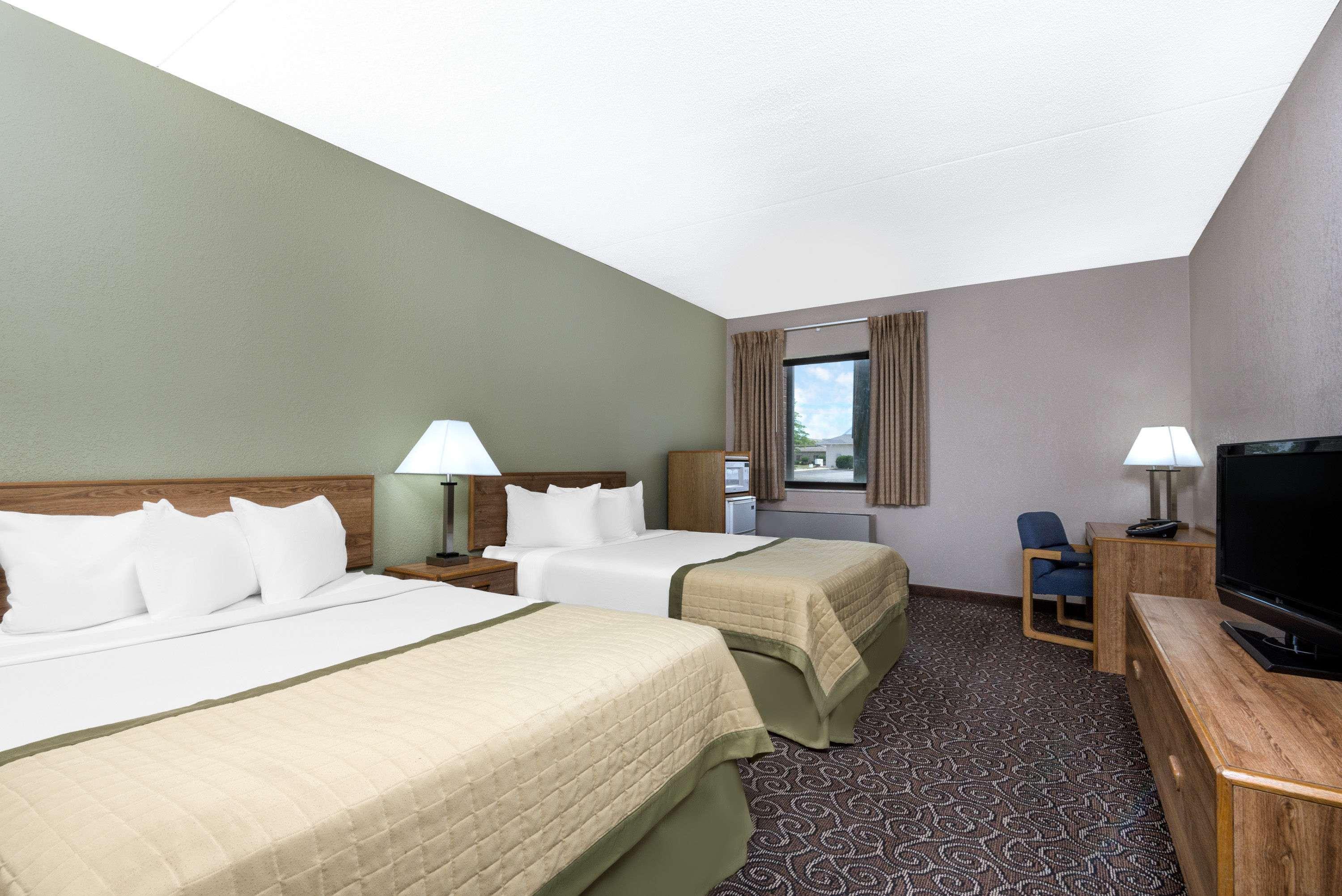 Baymont By Wyndham Muncie Near Ball State University Exterior foto