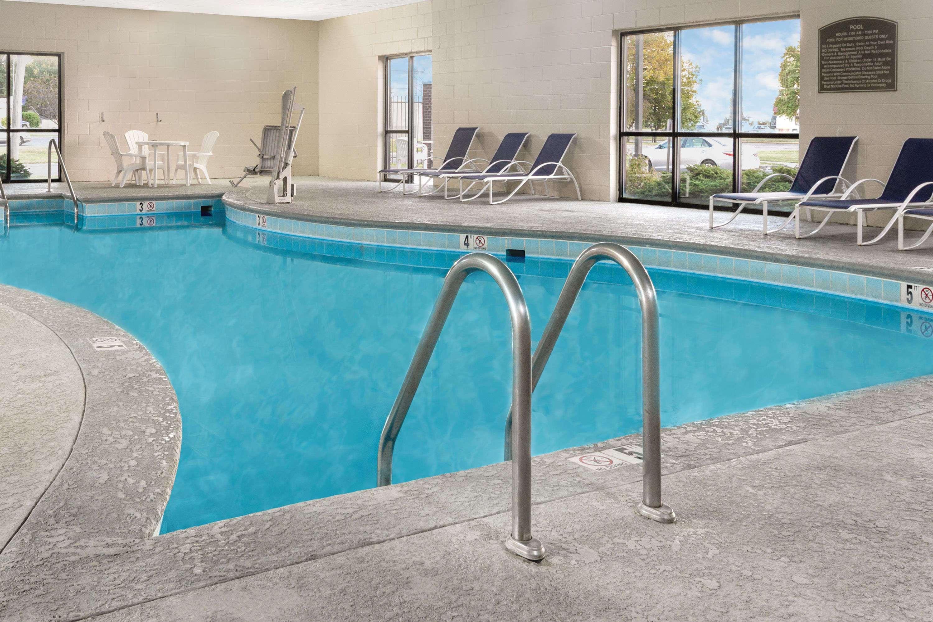 Baymont By Wyndham Muncie Near Ball State University Exterior foto