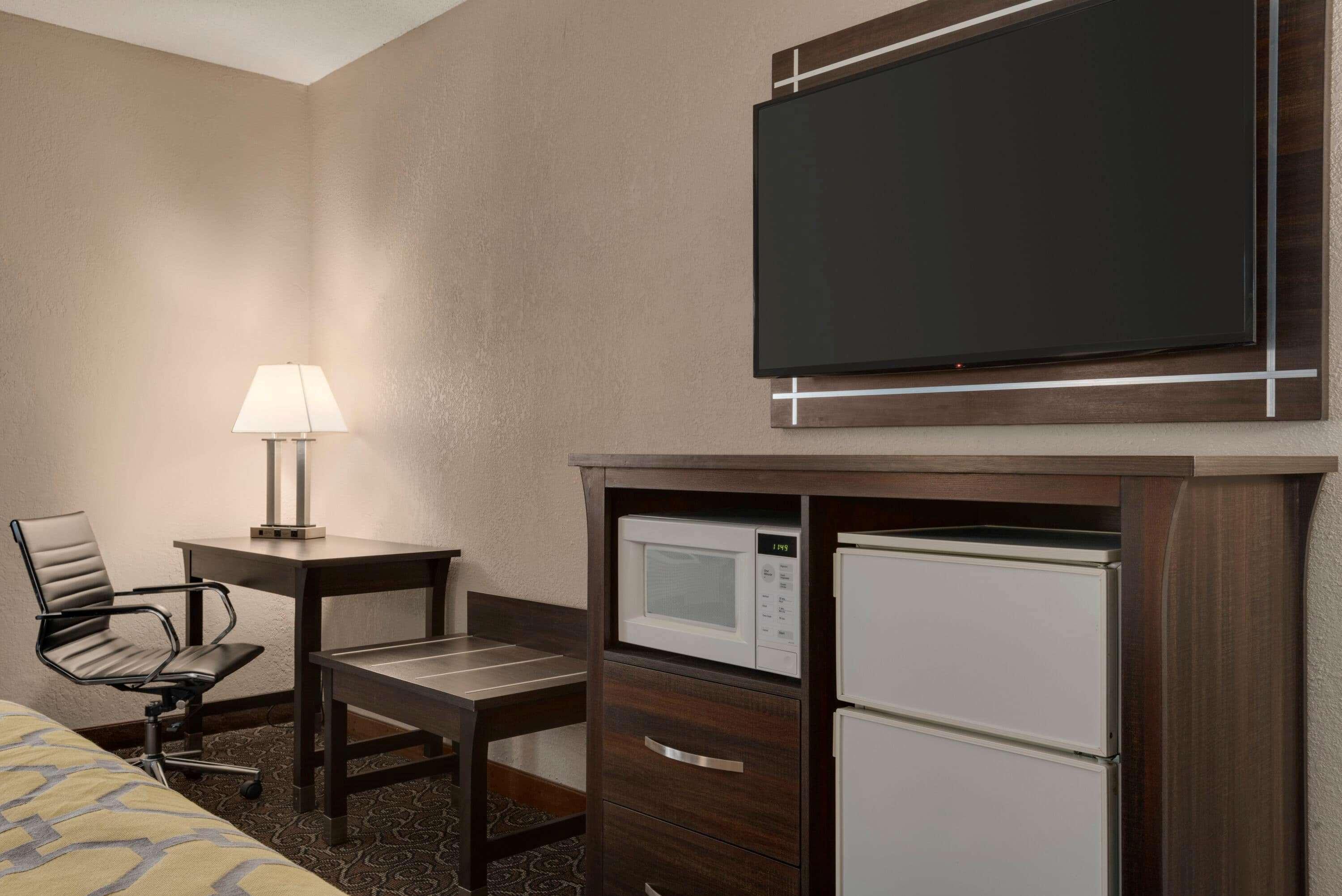 Baymont By Wyndham Muncie Near Ball State University Exterior foto