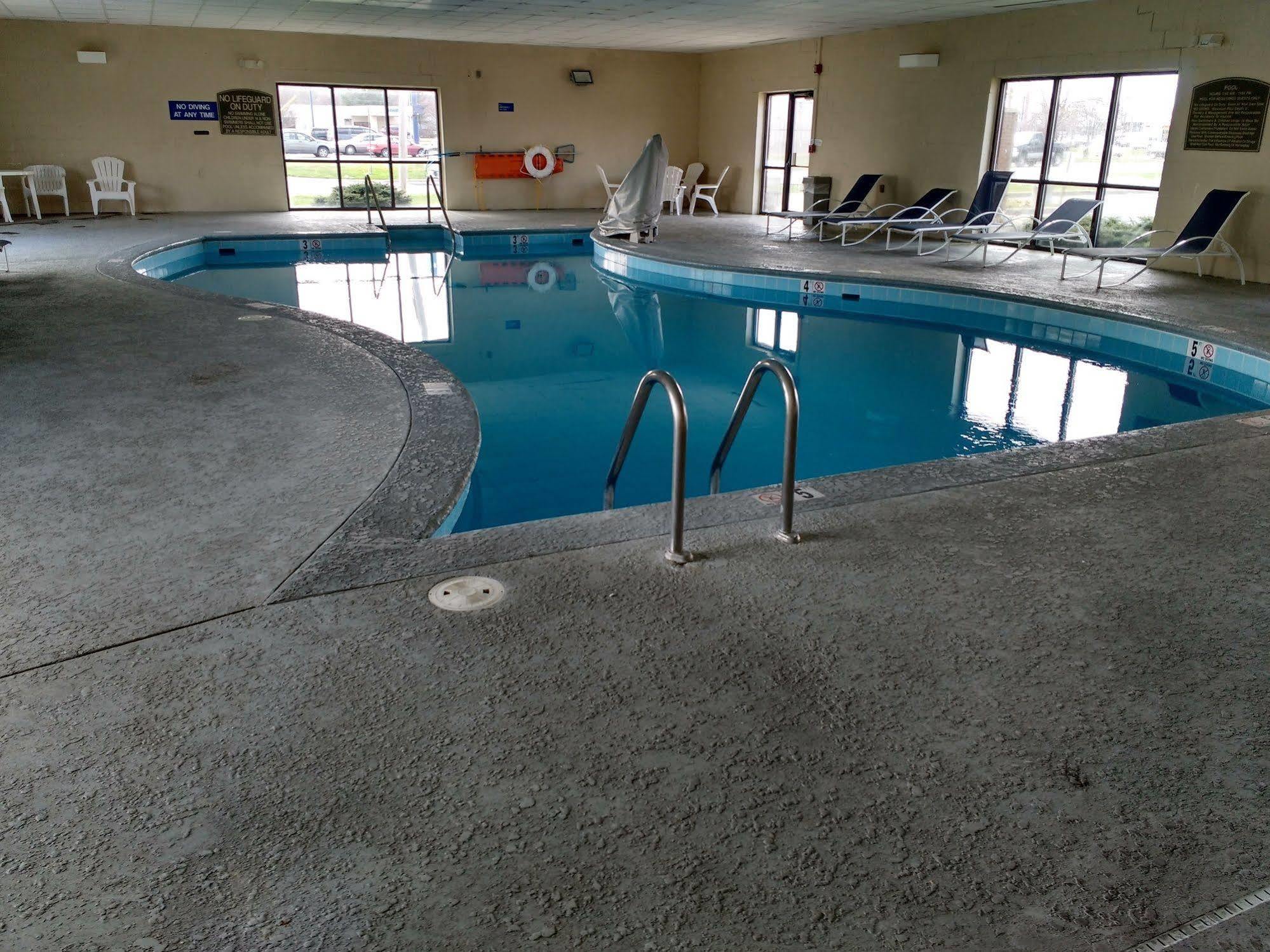 Baymont By Wyndham Muncie Near Ball State University Exterior foto
