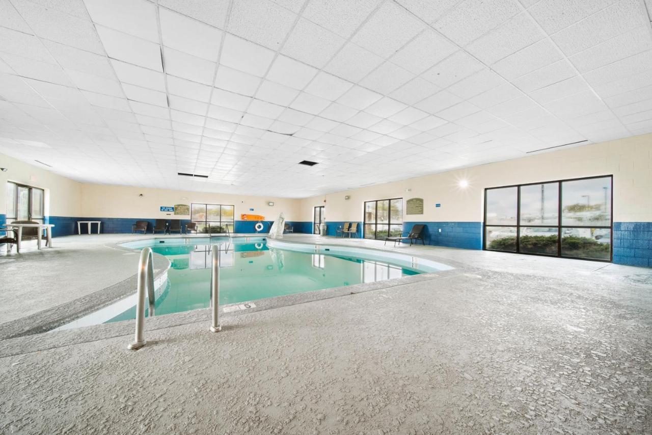 Baymont By Wyndham Muncie Near Ball State University Exterior foto
